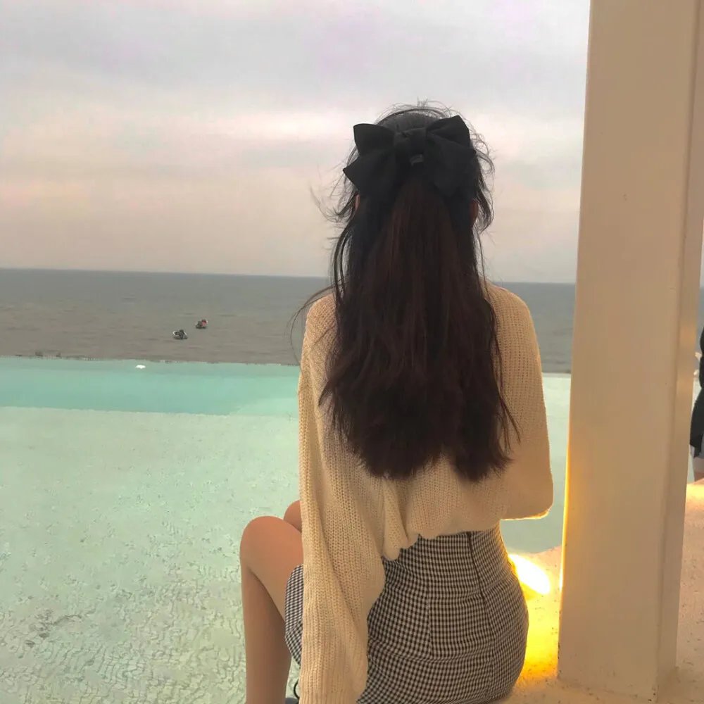 鲁冰花海报